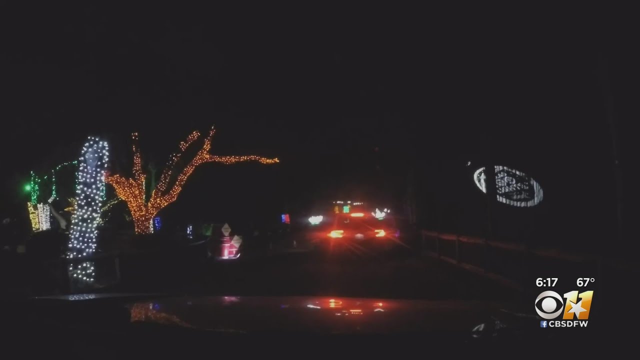 Dallas Zoo Begins DriveThru Christmas Lights Display YouTube