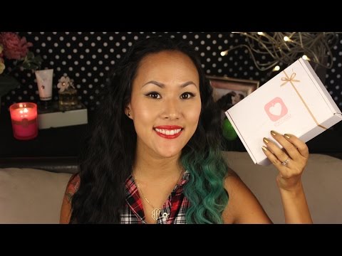 August Boxy Charm