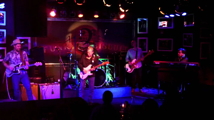 Eric Lindell & Company featuring Anson Funderburgh...