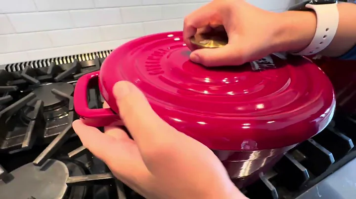 Overmont Enameled Cast Iron Dutch Oven