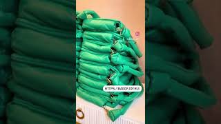 Сочетает В Себе Фирменную Мягкую Конструкцию И Стильный Стёганый Дизайн.