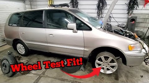 JUNKYARD Transmission Install In My First Gen Honda Odyssey! | Test Fitting New Wheels