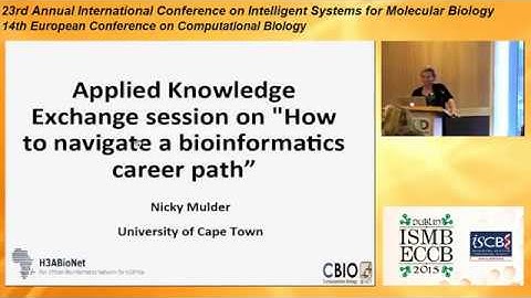 How to Navigate the Bioinformatics Career Path