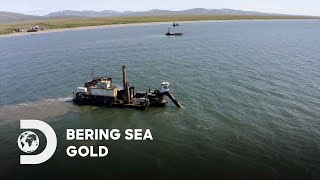 Battle for Gold | Bering Sea Gold | Discovery Channel Southeast Asia