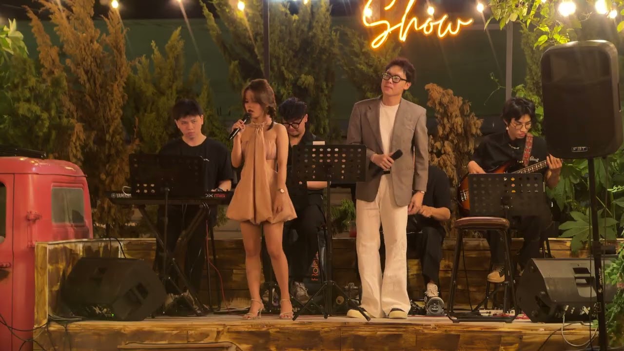 Cho Em Gần Anh Thêm Chút Nữa | Cover | Acoustic | Chang Dao | Quỳnh Như