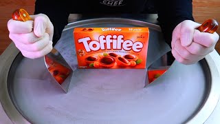 Toffifee ice cream rolls street food - ايس كريم رول ب توفيفي