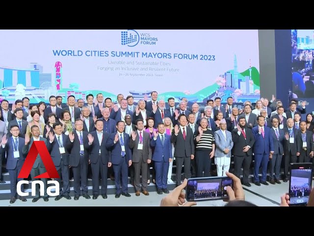 Leaders discuss creating liveable, sustainable cities at World Cities Summit Mayors Forum in Seoul class=