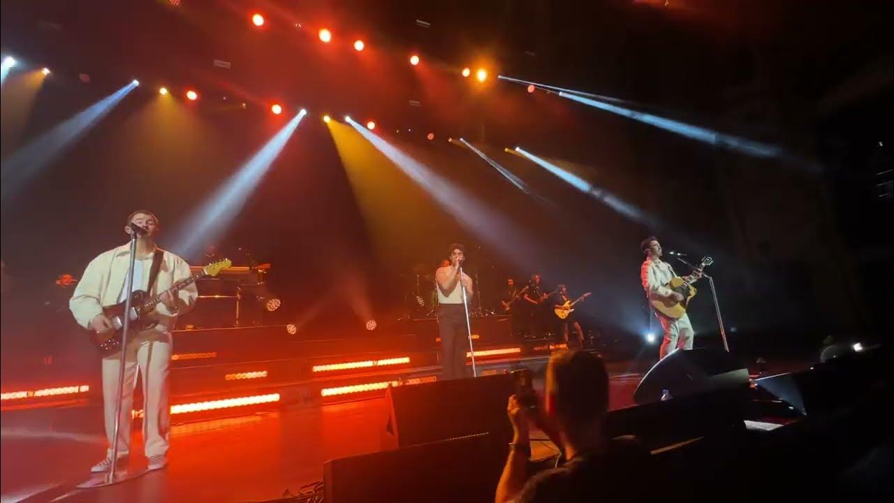 Jonas Brothers - Love Me To Heaven @ Massey Hall Toronto February 15, 2025 Jonas Brothers - Love Me To Heaven @ Massey Hall Toronto February 15, 2025