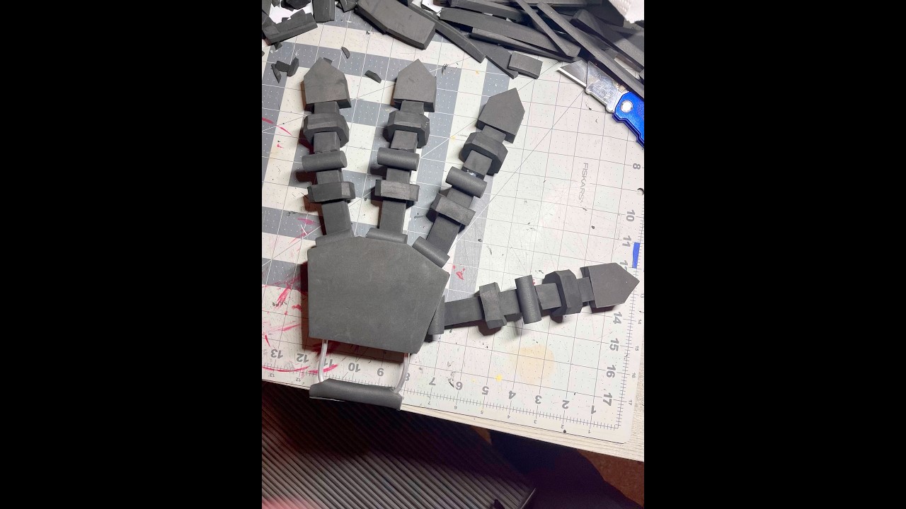 Making a FNAF movie withered foxy cosplay #fnaf  #fnafcosplay #fnafmovie2 #witheredfoxy #cosplay