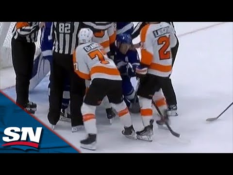 Flyers' Tony DeAngelo Receives Game Misconduct For Spearing Lightning's Corey Perry