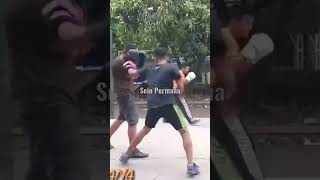 sikok Bagi Duo Versi Boxing  sikokbagiduo boxing