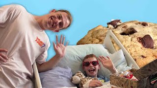 Delivering art made of cookies to the Children's Hospital | What Now? Presents