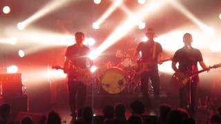 Matador - Mickey 3D au Trianon 15/04/16