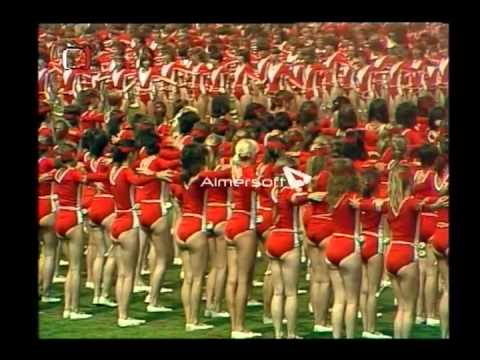 Telovychovne slavnosti- Rosickeho Stadion (Spartakiada) -Starsie ziacky