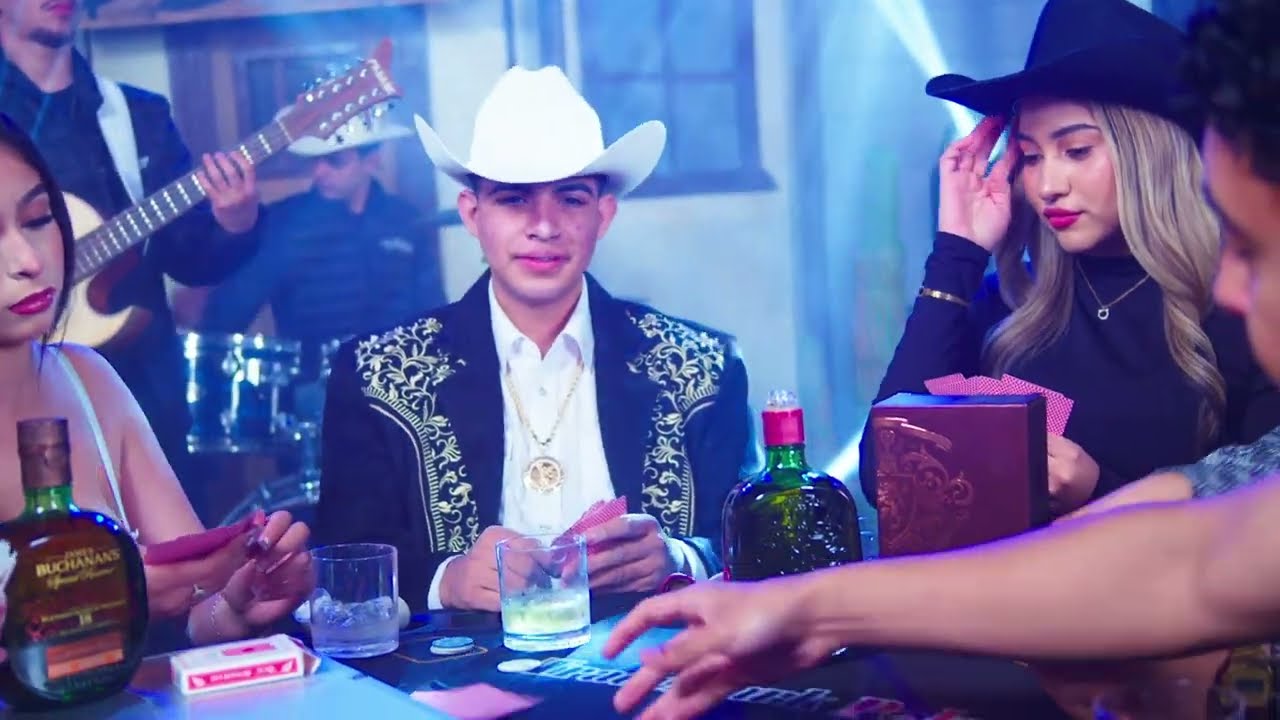 Bryan El Toro Semental- El Buitre