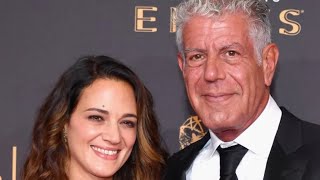 The Truth About Anthony Bourdain's Romantic Relationships