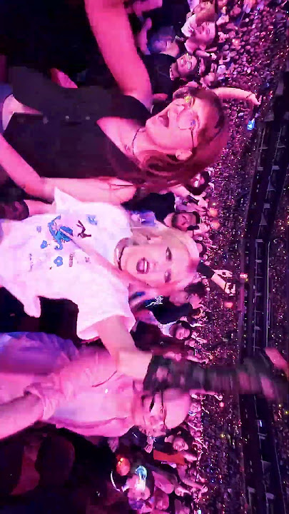 Download lagu Ado WORLD TOUR 2025 “Hibana” July 19th at Phoenix Arena in Phoenix, AZ #AdoHibana #AdoHibana_Phoenix