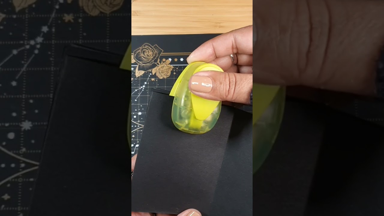 Mini Album gothic girly. ✨️Tuto rapide réalisé avec 2 feuilles 160g Noires , et le kit gothic girly