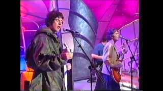 Video thumbnail of "Super Furry Animals - Something 4 The Weekend (Tonight with Richard & Judy) (15.07.96)"