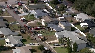 Large fire puts hole in roof of Seminole home, kills 2 pets