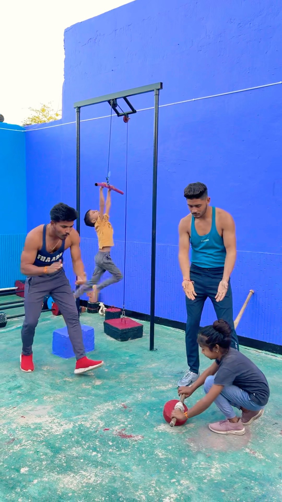 peechhe pichhe to dekho ??? #shortvideo #funnyvideo