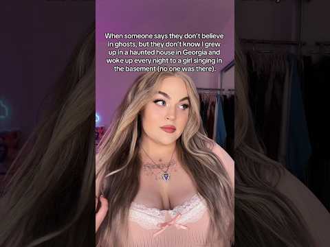 Back to the haunted farmhouse in Georgia where it all began for me… 🏡 #scary #shorts