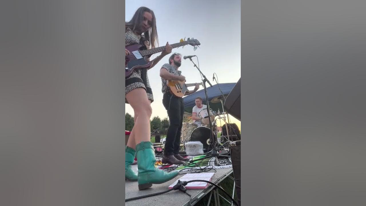 Mannequin /// Boneyard Graveyard /// YouTube