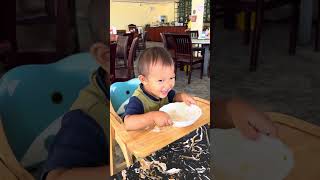 Yummy time #baby #eating #yummy by CARL-ខាល 26 views 6 months ago 2 minutes, 34 seconds