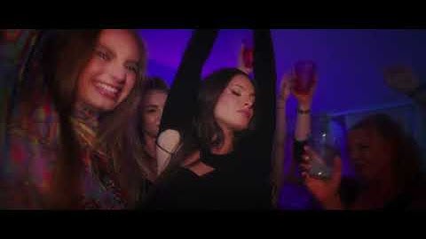 Luis Gabriel ✘ ​@RalukaOfficial - Poate Asa Te Uit | Videoclip Oficial