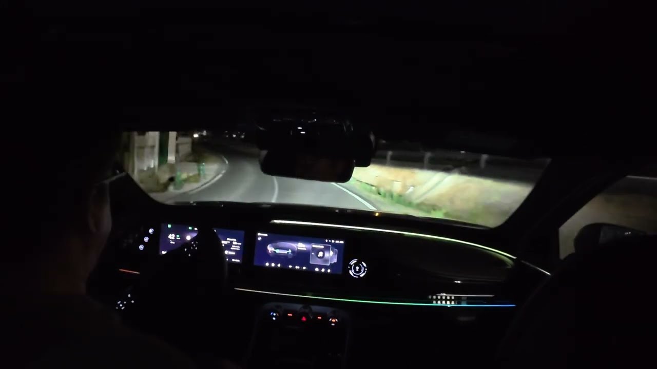 OMODA 9 SHS PHEV: Prueba nocturna de luces!