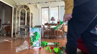 Christmas, un boxing mindware mini golf marble run￼