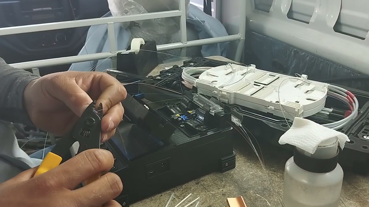 COMO FUSIONAR 24 HILOS DE UNA FIBRA DE 48 HILOS CORRECTAMENTE  CON UNA FIBRA DE 24  DE CUATRO TUBOS