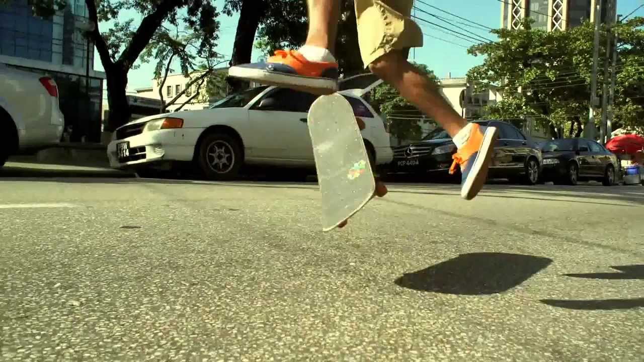Chee Xees Sunshine Snacks Chee Zees Skateboard TV Commercial 2014 - YouTube
