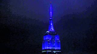 Empire State Building Holiday Light Show 2014 – Night 2