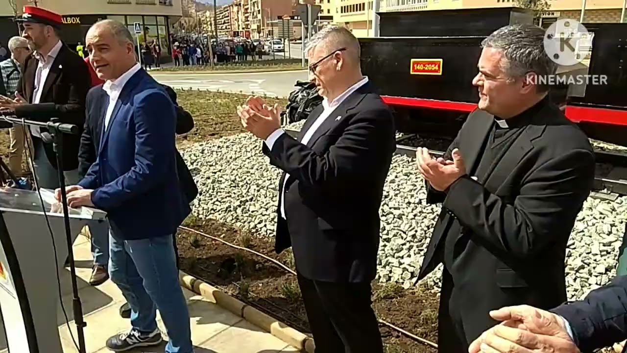 Inauguración réplica màquina tren Baldwin.Rotonda Benalúa.GUADIX.31-3-2023.