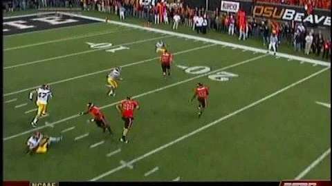 OSU's Sammy Stroughter lays out U$C's Kevin Ellison