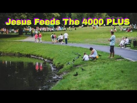 jesus-feeds-the-4000-plus