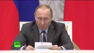 Путин: «Надо активнее, содержательнее работать с околофутбольной средой»