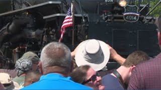 "Big Boy" locomotive visits Lorain