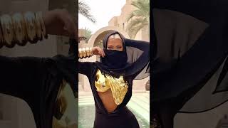 The algorithm doesn’t give a F*** about your ‘artistic vision.’ It’s a dopamine dealer #socialmedia