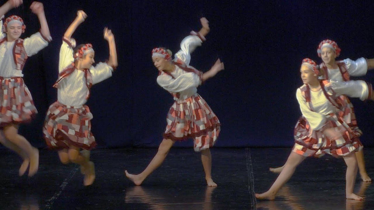 "По пыльной дороге" - YouTube