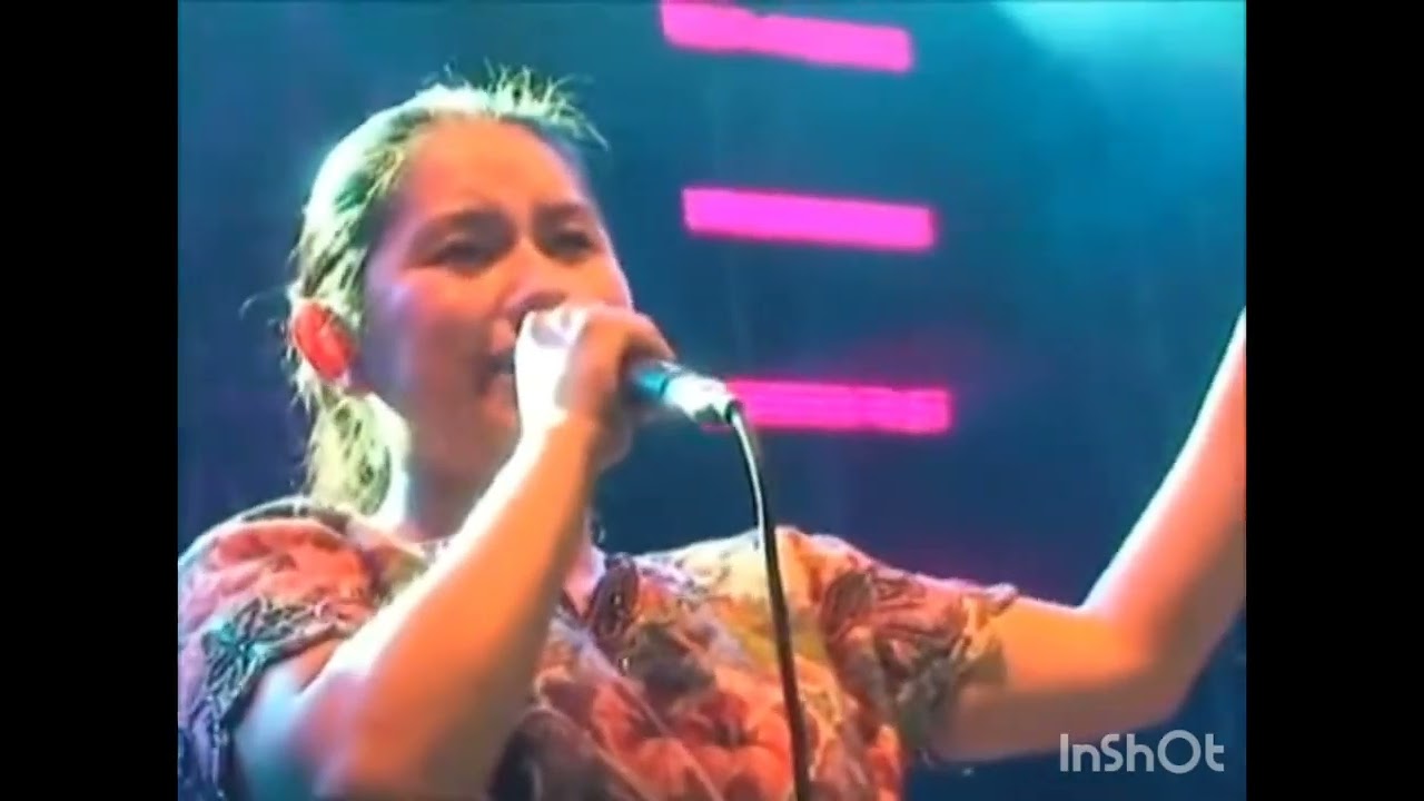 ROSSY CASTRO - YO TE BUSCO (Armonia Celestial Ministerios) CONCIERTO 2002