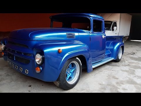 Чеченские парни скрестили