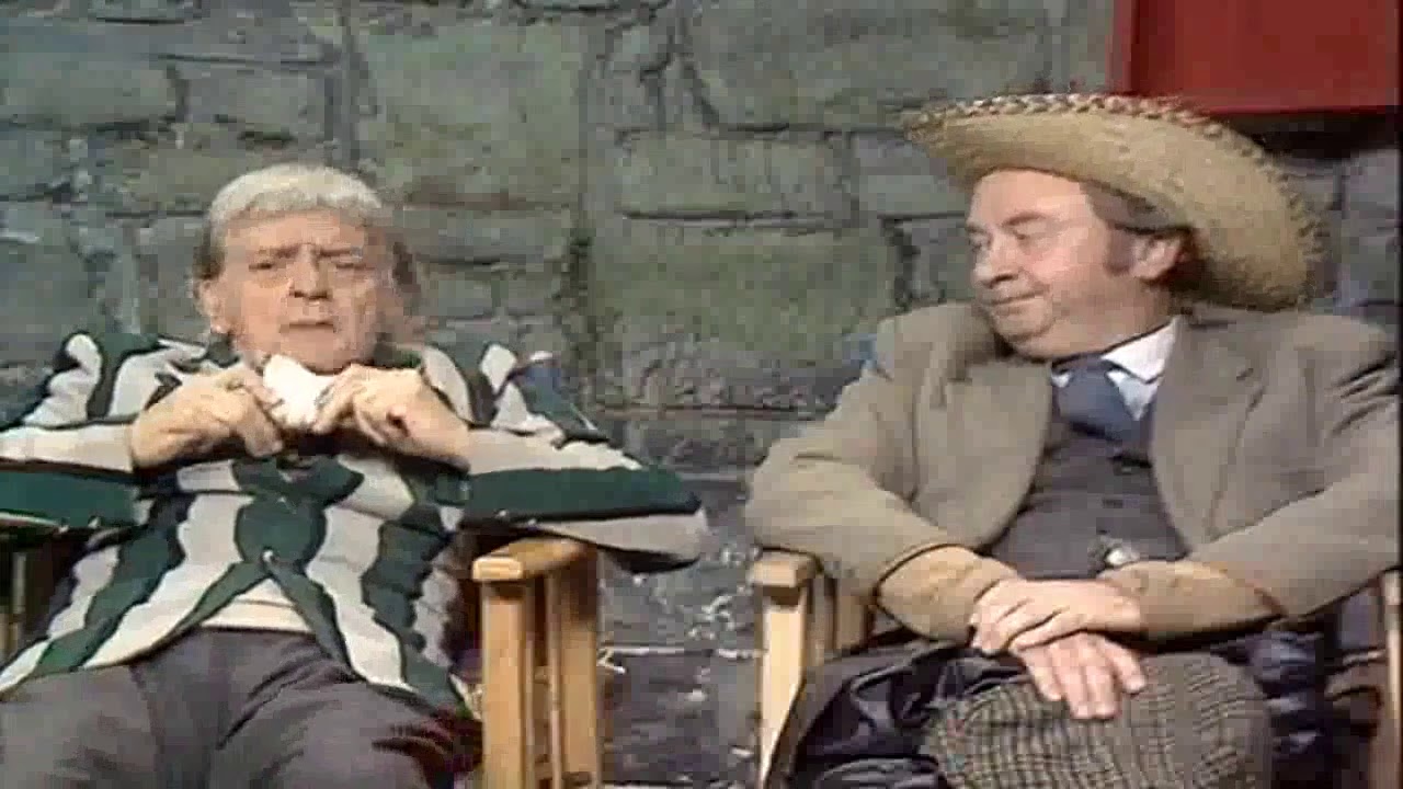 Last Of The Summer Wine S03E04 - Cheering Up Gordon - YouTube
