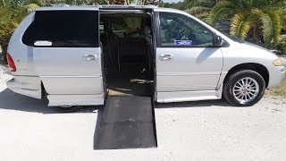 2000 Chrysler Town & Country