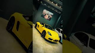 PORSCHE 718 BOXSTER RACING YELLOW 2020