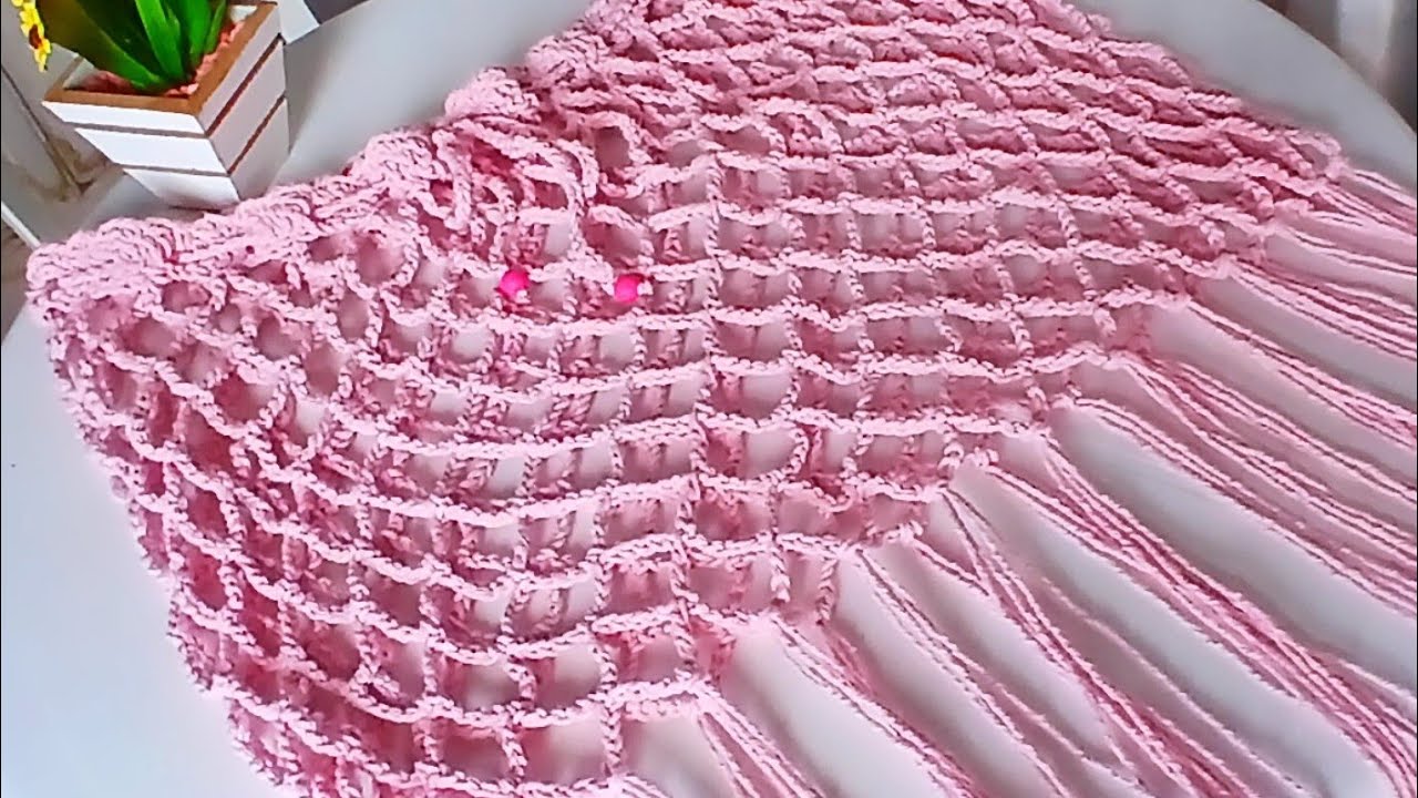"Saída de banho de crochê com franjas | ponto rede".💗