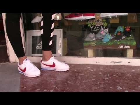 Nike Cortez Classic azul marino. - YouTube