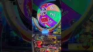 Round 1 Arcade | The TMNT machine!