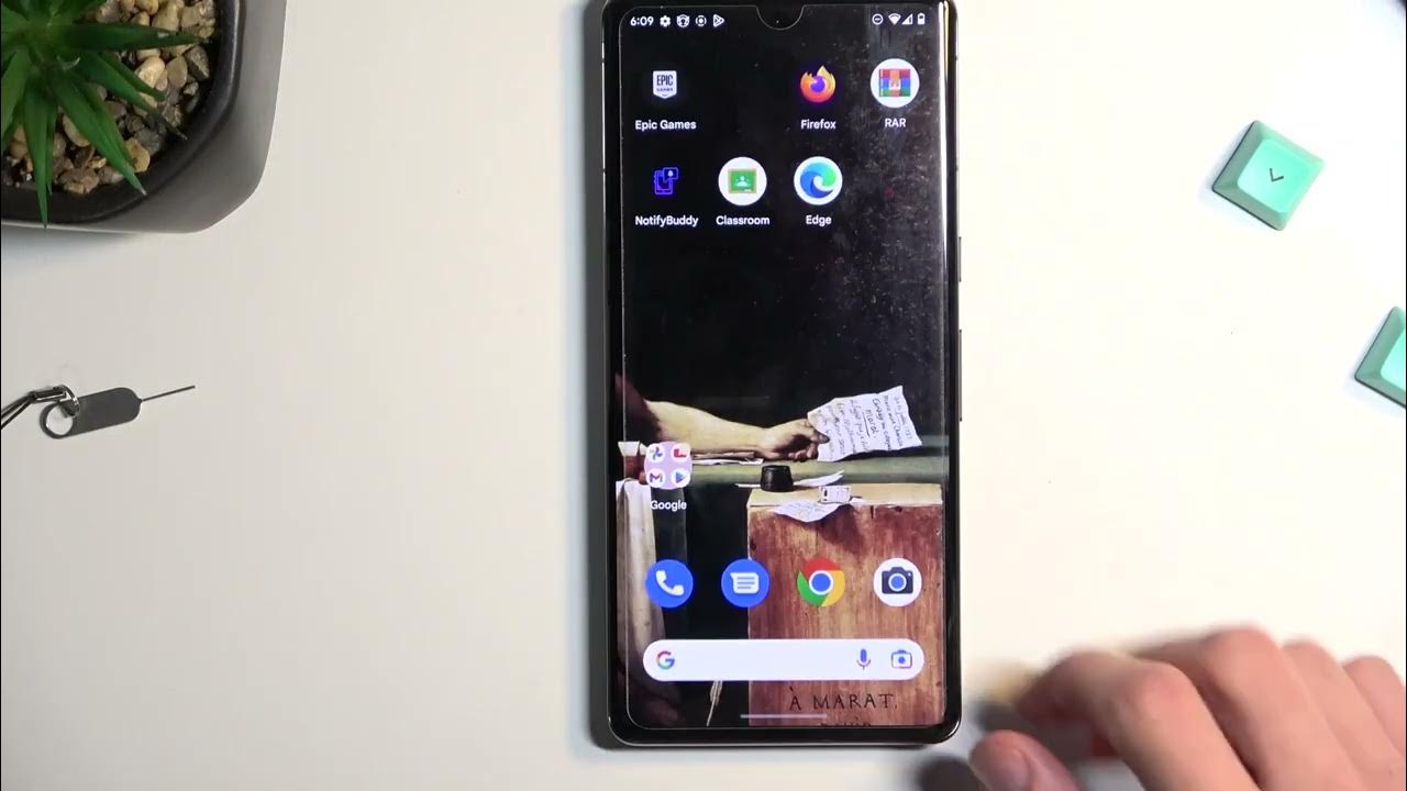 how-to-insert-sim-card-into-google-pixel-7-pro-open-sim-slot